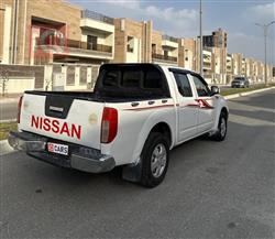 نيسان نافارا